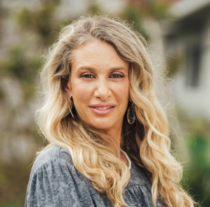 Headshot of Naomi Rosenkranz